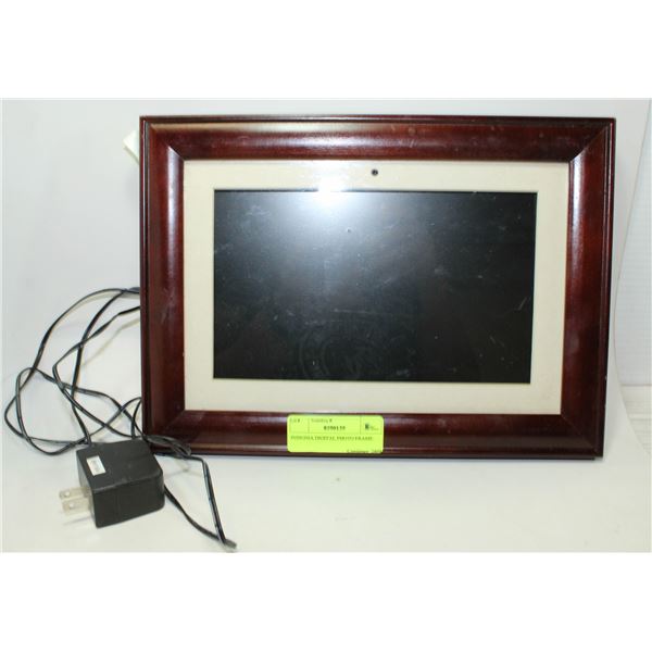 INSIGNIA DIGITAL PHOTO FRAME