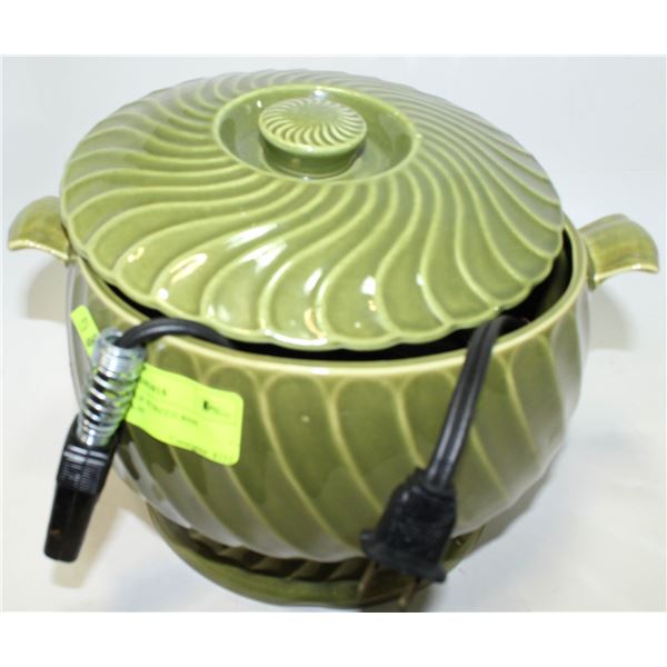 ELECTRIC SOUP TUREEN 8000 SERIES-8"DIA-39