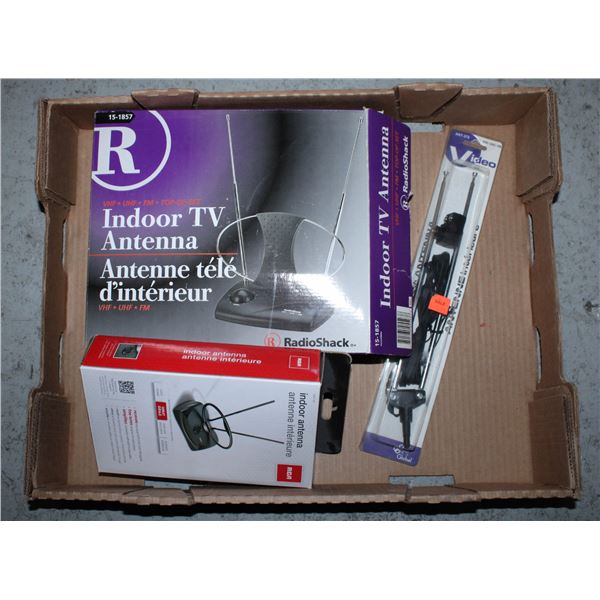 3 NEW IN BOX INDOOR TV ANTENNA'S