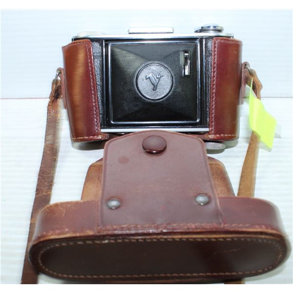 VINTAGE '30'S VOIGTLANDER BESSA 66 WITH COMPUR