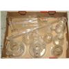 Image 1 : BOX OF LABORATORY GLASS BEAKERS + MORE