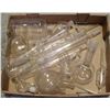 Image 1 : BOX OF LABORATORY GLASS BEAKERS + MORE