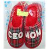 Image 1 : 2 PAIR CEO MOM SLIPPERS SIZE 9-10 WOMEN'S