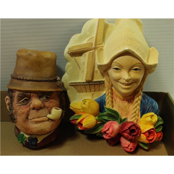 PAIR OF BOSSON COLLECTABLES