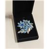 Image 1 : ESTATE RHINESTONE BROOCH BLUE FLOWER AND LEAF