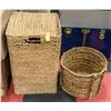 Image 1 : WICKER LAUNDRY HAMPER WITH LID (16"L X 16"W X