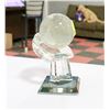 Image 1 : 4" GLASS GLOBE AN STAND