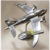 Image 1 : 12" VINTAGE MODEL AIRPLANE WITH MOBILE PROPELLERS