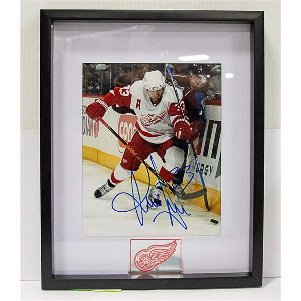 FRAMED SIGNED KRIS DRAPER COA DETROIT RED WINGS