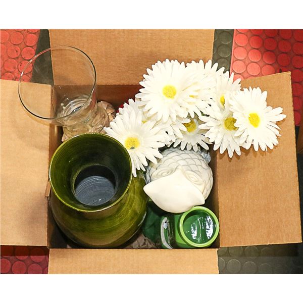 BOX OF DECOR W/ GREEN WOODEN VASE + MORE
