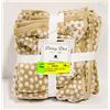 Image 1 : DITSY DOT 4PC TOWEL SET W/ 2 HAND TOWELS & 2