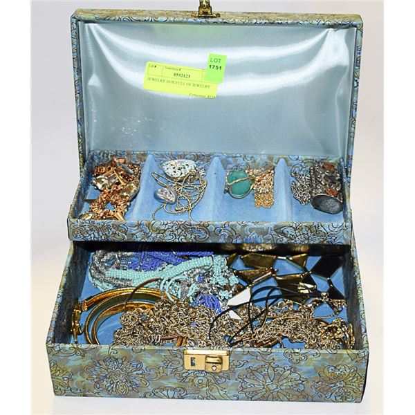 JEWELRY BOX FULL OF JEWELRY