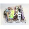 Image 1 : BAG OF ASSORTED JEWELRY