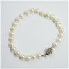 Image 1 : FAUX PEARL BRACELET