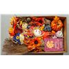 Image 1 : BOX OF ASSORTED HALLOWEEN DECOR