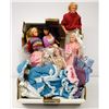 Image 1 : 7 BARBIE DOLLS INCLUDING   TWINS/  KEN/