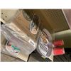 Image 1 : Lot of assorted home items