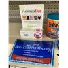 Image 3 : lot of assorted pet items