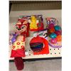 Image 1 : lot of assorted cat item