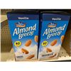 Image 1 : Almond Breeze Case lot of 12 x 1L