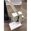 Image 1 : Dole commercial pineapple core/peeler