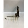 Image 21 : Lot Of (4) Vickers Valves
