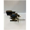 Image 3 : Lot Of (4) Vickers Valves