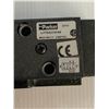 Image 16 : (2) Parker # L7752210149 Valves