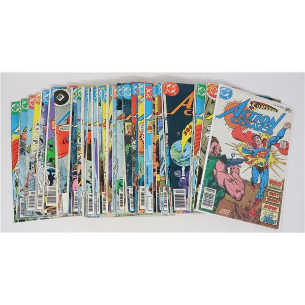 BOX WITH 36 DC SUPERMANS ACTION HEROS