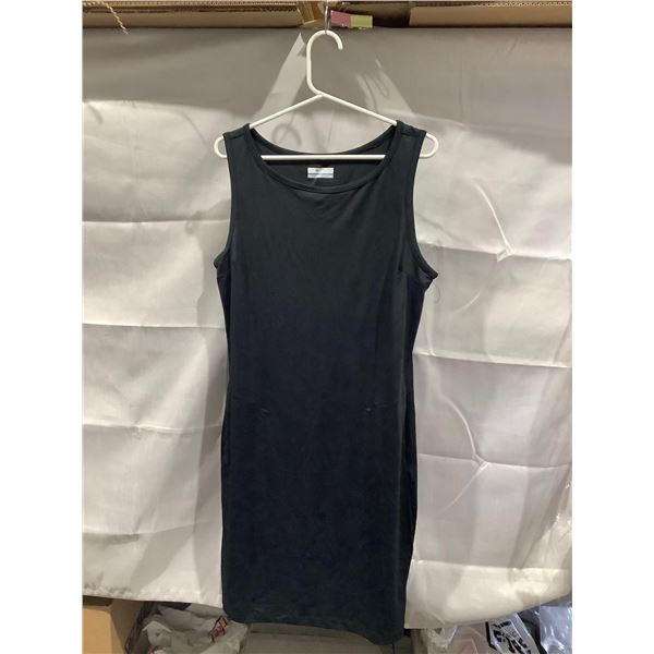 Columbia Sports Wear Company Ladies Top Size L