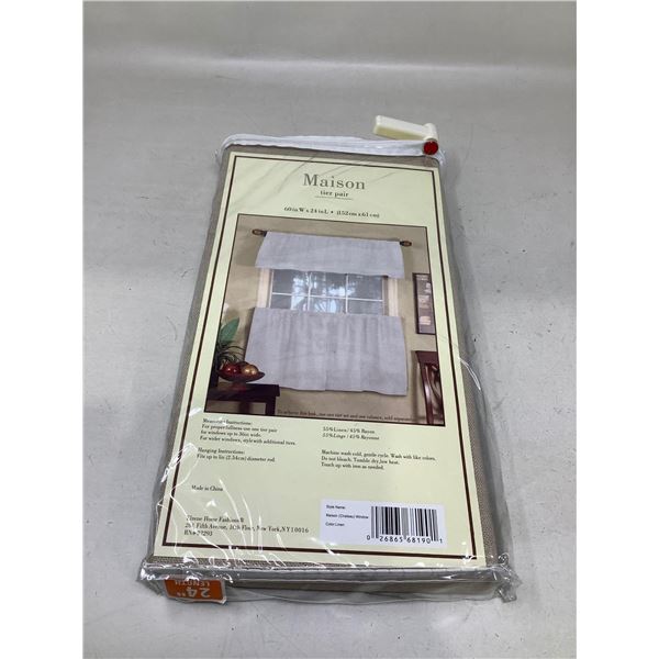 Maison Teir Pair Curtin Panels