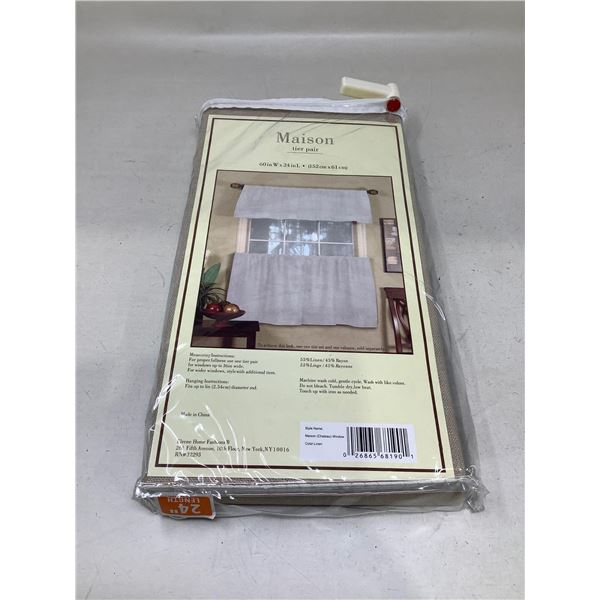 Maison Teir Pair Curtin Panels