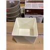 Image 2 : Case of 12 Artevasi Square Plastic Pots (14cm)