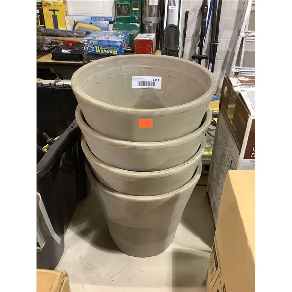 Deroma Graphite Cone Pot Lot of 4 (10.2in)