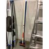 Image 1 : Pair of Curling Brooms
