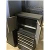 Image 6 : 3-Piece Metal Garage Storage Cabinet Set in Grey - Visible Damage (28in x 14in x 22in and 21 3/4in x