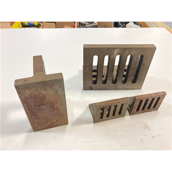 Lot of (4) Right Angle Plates
