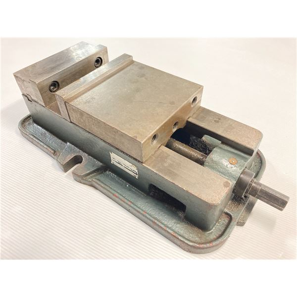 6  Kurt Style Machining Vise