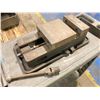 Image 1 : 8" J& L Machining Vise