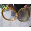 Image 1 : 2 CONVEX GLASS PICTURE FRAMES