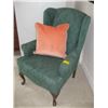 Image 1 : GREEN WINGBACK CHAIR