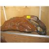 Image 1 : 1 CARVING WITH 2 SALMON