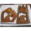 Image 1 : 2 EAGLE CARVINGS