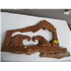 Image 1 : WOOD CARVING WITH THE 2 EAGLES