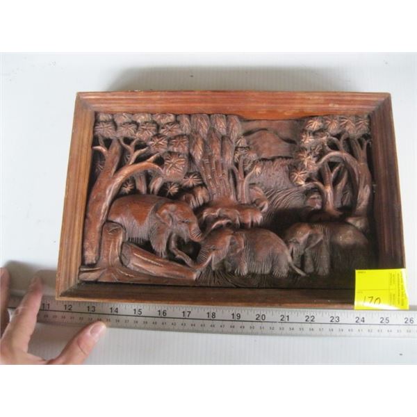 BOXED CARVING OF THE ELEPHANTS