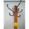 Image 2 : OAK COAT RACK