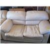 Image 2 : WHITE LEATHER COUCH & LOVE SEAT