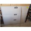 Image 1 : 3 DRAWER LATERAL FILING CABINET