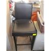 Image 1 : PADDED STOOL