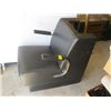 Image 1 : HAIR WASH SINK CHAIR
